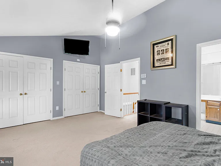 41 Queen Catherine Ct #A — Photo 29