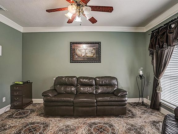 5th image of 119 Overland Park Dr