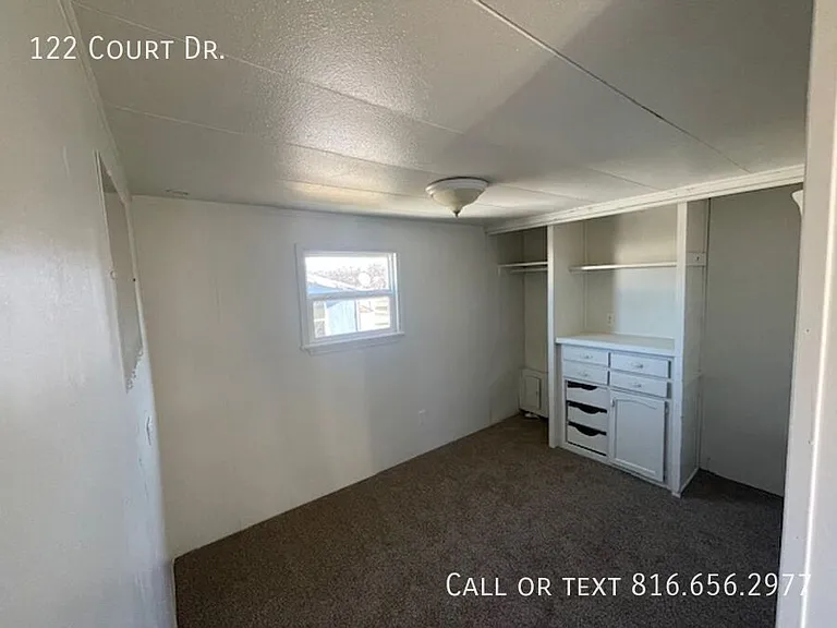 122 Court Dr — Photo 6