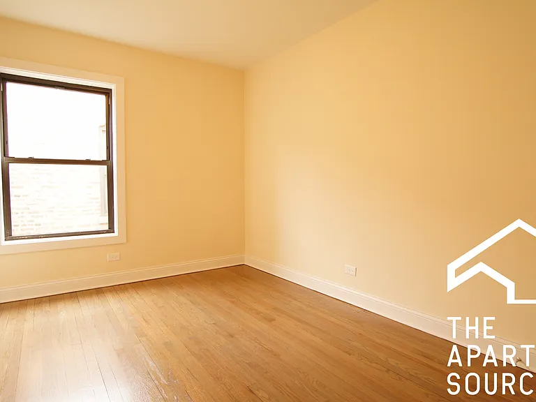 2641 N Spaulding Ave #1E — Photo 8