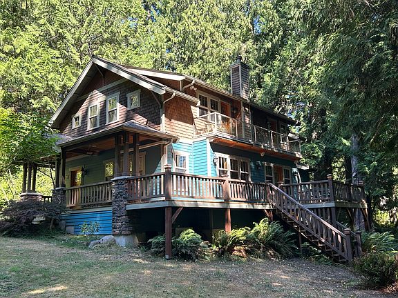 4th image of 10540 Arrow Point Dr NE