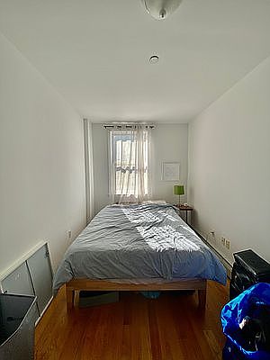 5th image of 375 Baltic St APT 5