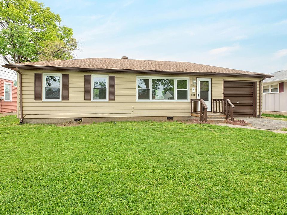 1st image of 631 Maurice St