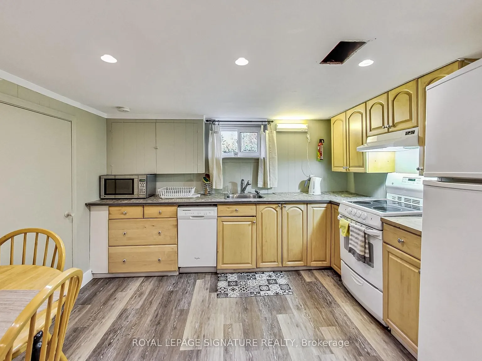 1 bed, $1,350 — Photo 4