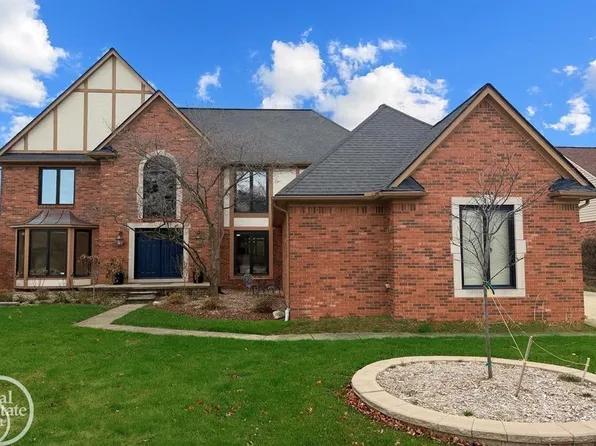 52522 Charing Way, Shelby Township, MI 48315