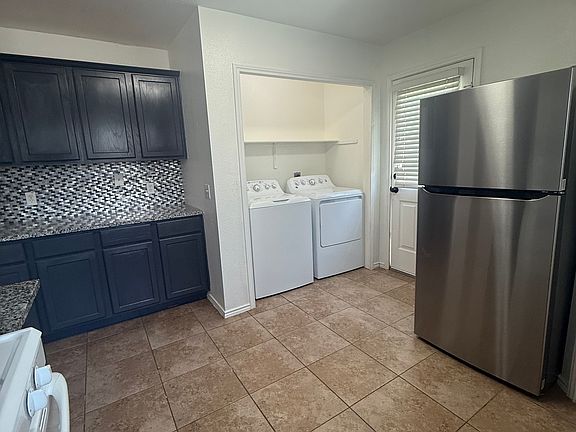 2nd image of 108 Fistral Dr