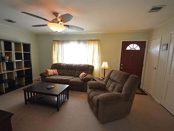 3rd image of 3952 Belfast Ave