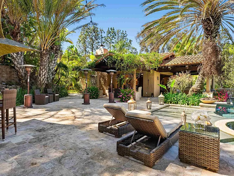15708 Circo Diegueno Rd — Photo 22