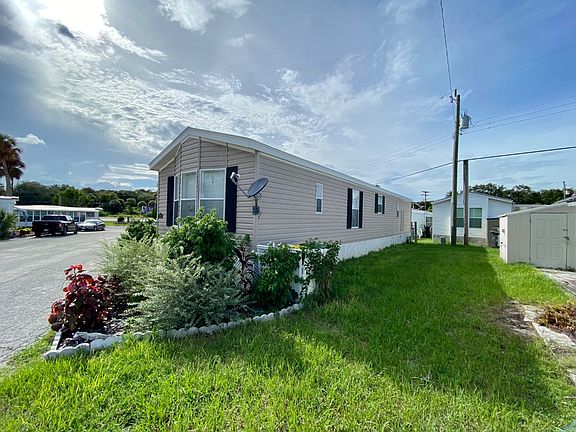 5th image of 270 Astronaut Ln