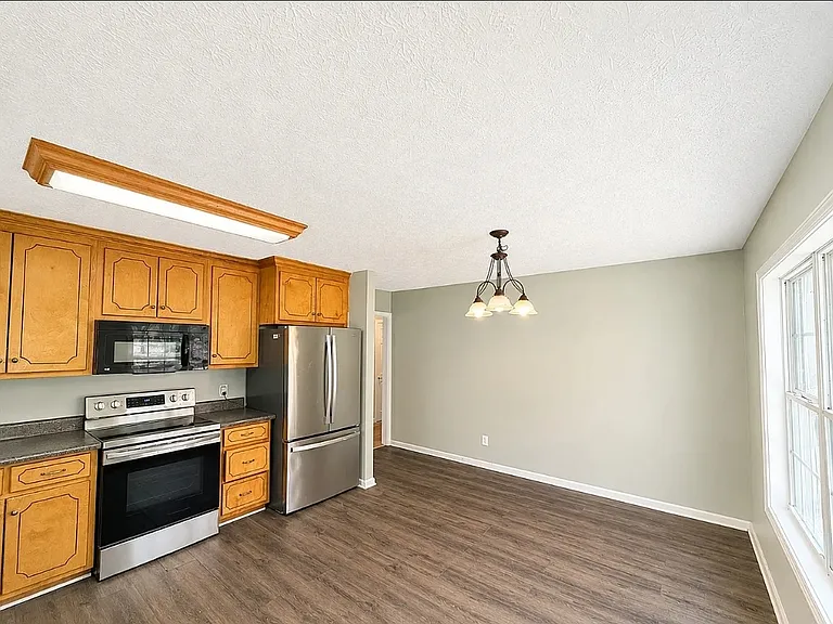 1164 Bert Moorhead Rd — Photo 5