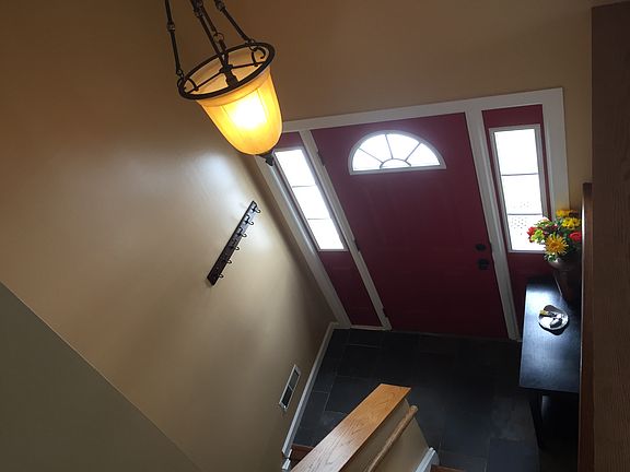 2nd image of 1939 Bruce Ln