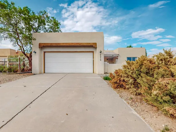 5979 Kim Rd NE, Rio Rancho, NM 87144