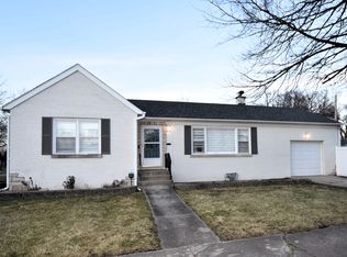 4 E Monroe St, Villa Park, IL 60181
