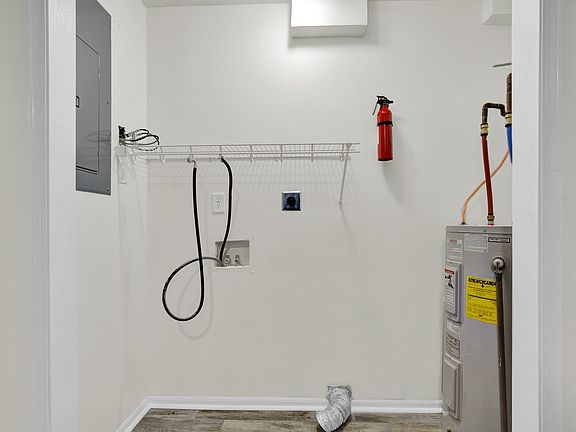 3rd image of 3850 N 25th St #2B-1Ba