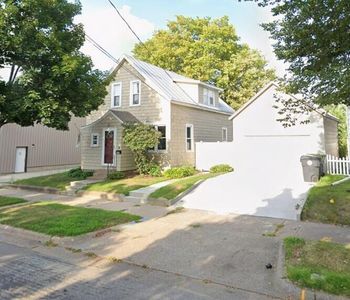 2315 13th PLACE SOUTH South, La Crosse, WI, 54601