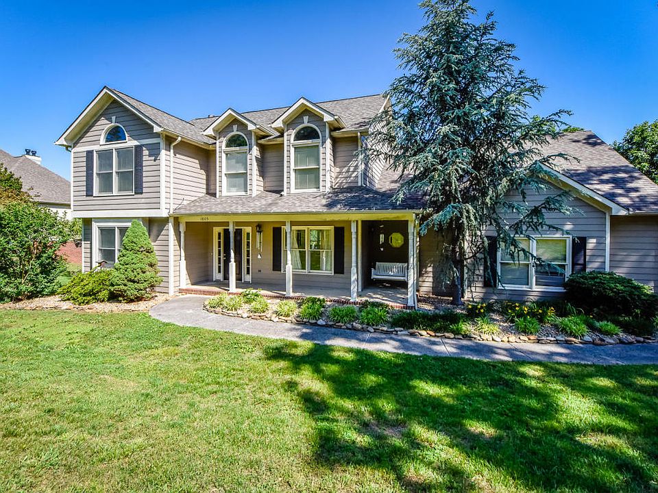 1st image of 1805 Hirst Cir