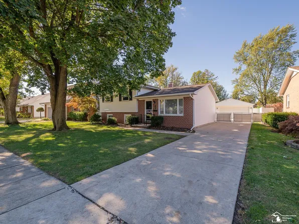 729 Lavender St, Monroe, MI 48162