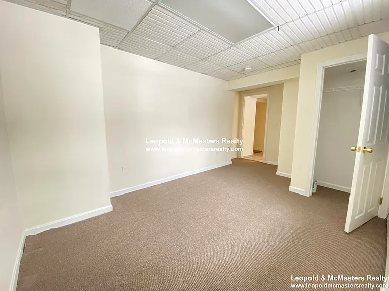 15 Sanborn St #15 — Photo 6