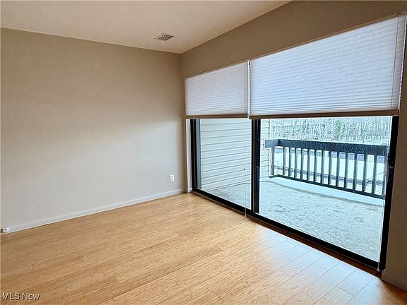 5th image of 6260 Greenwood Pkwy APT 305