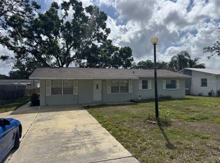 5806 Beech St, Zephyrhills, FL 33542