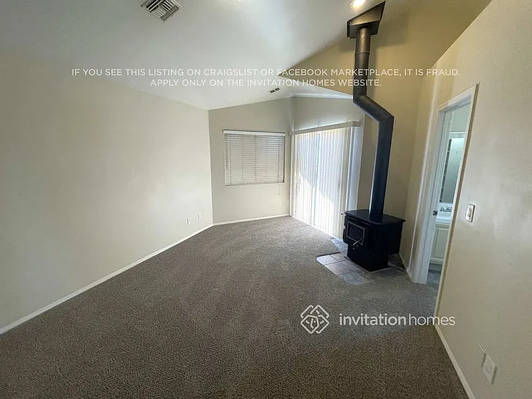 2017 E Marquette Dr — Photo 13