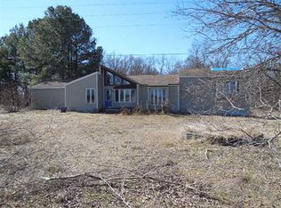 13826 Cedar Ln, Greensboro, MD 21639