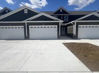 5246 Pandit Dr #0, Bettendorf, IA 52722