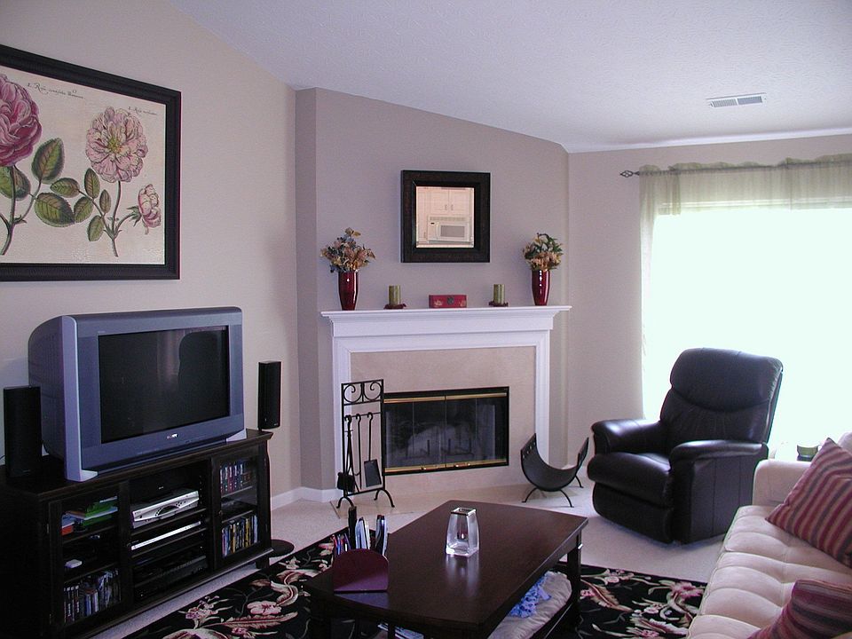 2nd image of 5611 Baywatch Way