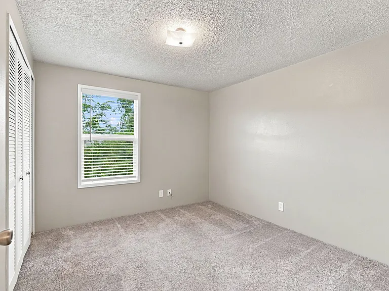 327 N Main St #2 — Photo 22