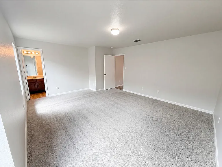 8849 Sun Haven Way — Photo 9