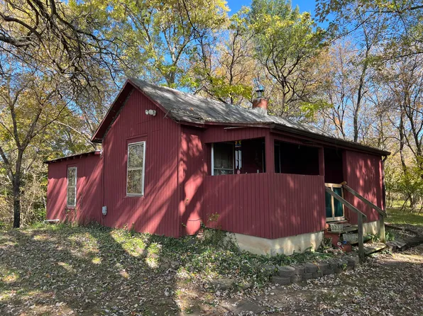 3612 Jae Valley Rd, Roanoke, VA 24014
