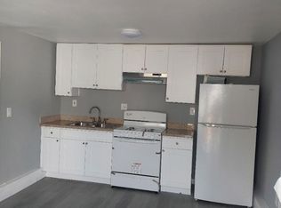 180 W 42nd St #1/2, Los Angeles, CA 90037