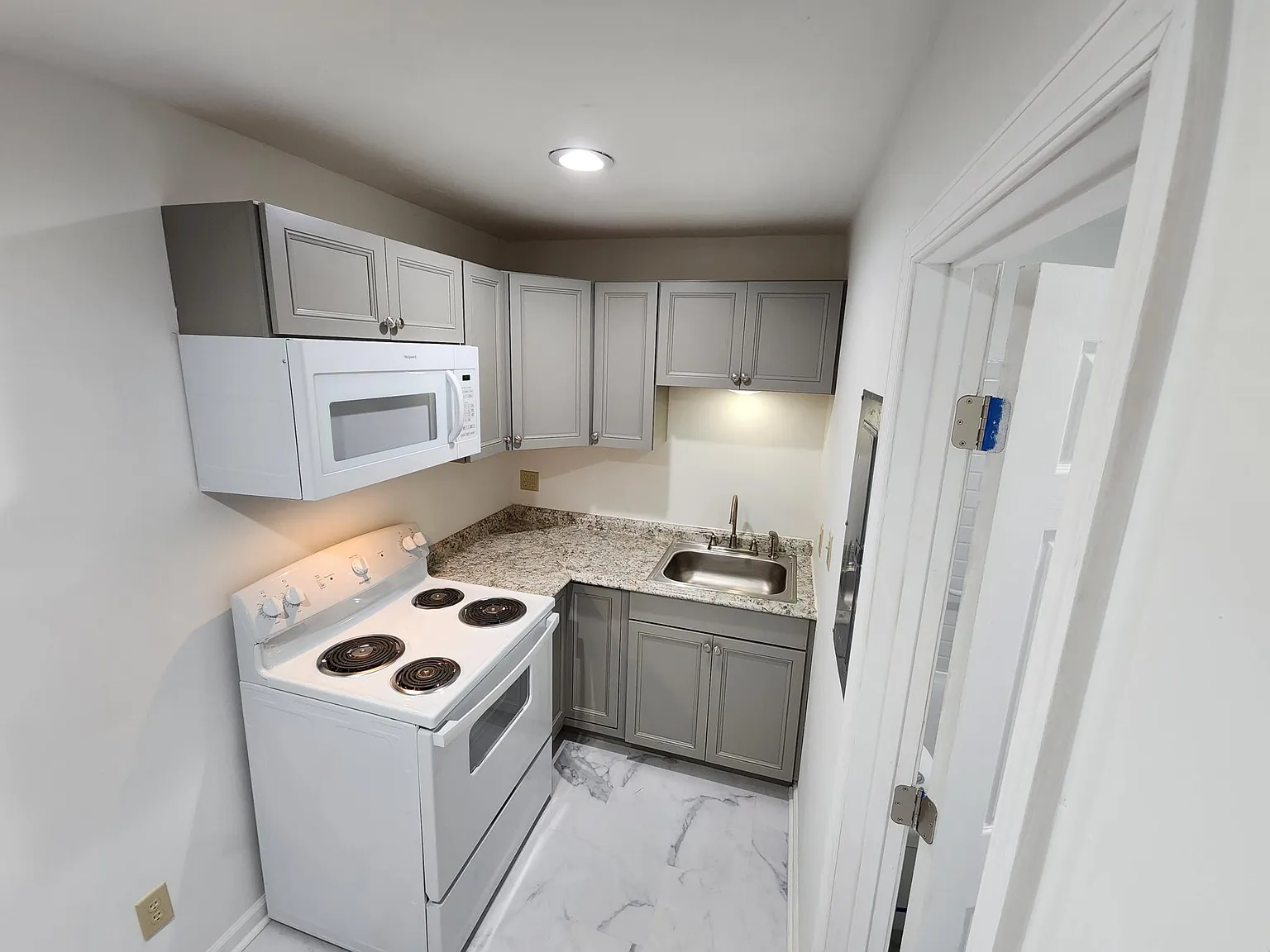 10621 Buckley Hall Rd — Photo 1