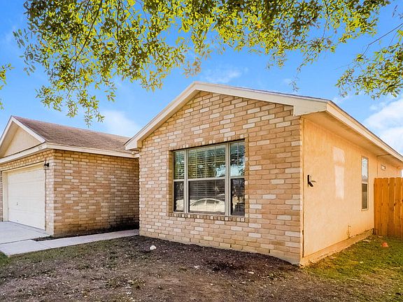 3rd image of 3605 Candlebrook Ln