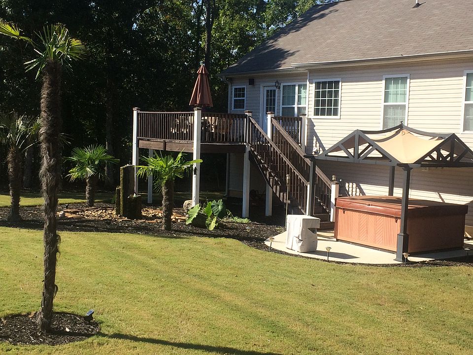 1st image of 149 Greatwood Dr