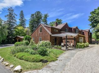 15 Locust Ave, Glen Head, NY 11545