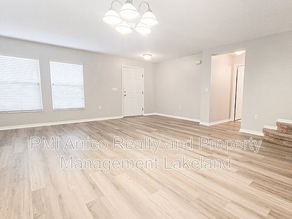 3rd image of 6955 Lake Eaglebrooke Dr