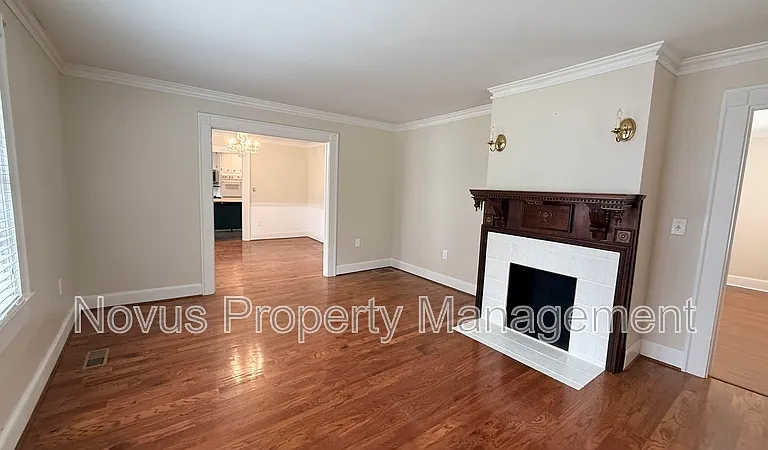 142 Oak Ave — Photo 4