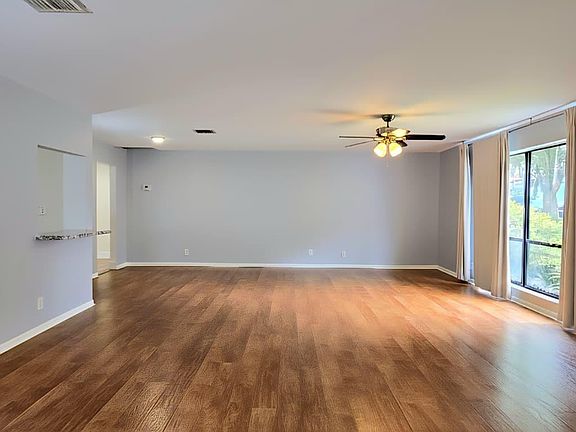 5th image of 10188 SW 53rd Court