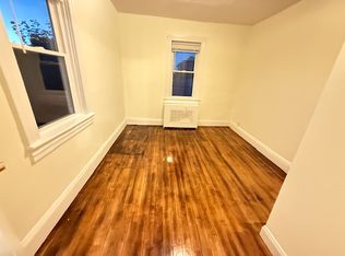 96 Sheridan St FLOOR 1, Johnston, RI 02919