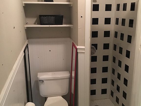 5th image of 812 W Georgia St #66417A975