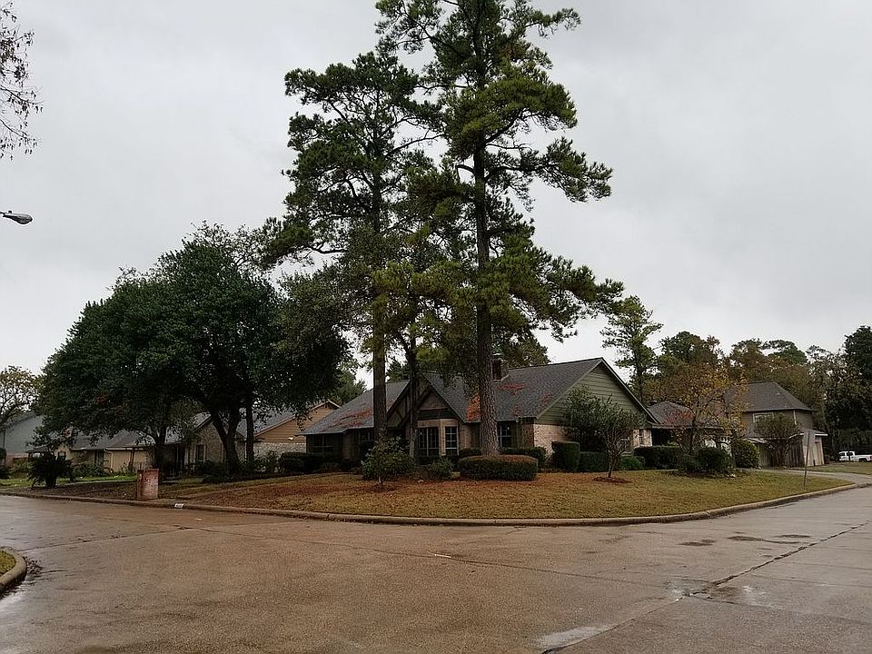 1st image of 10215 Droxshire Dr