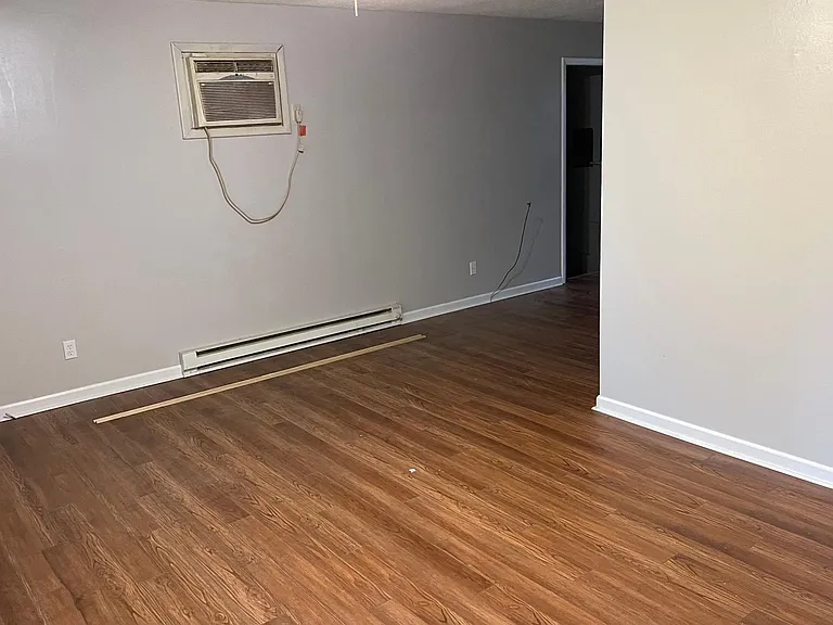 1225 Apple St — Photo 9