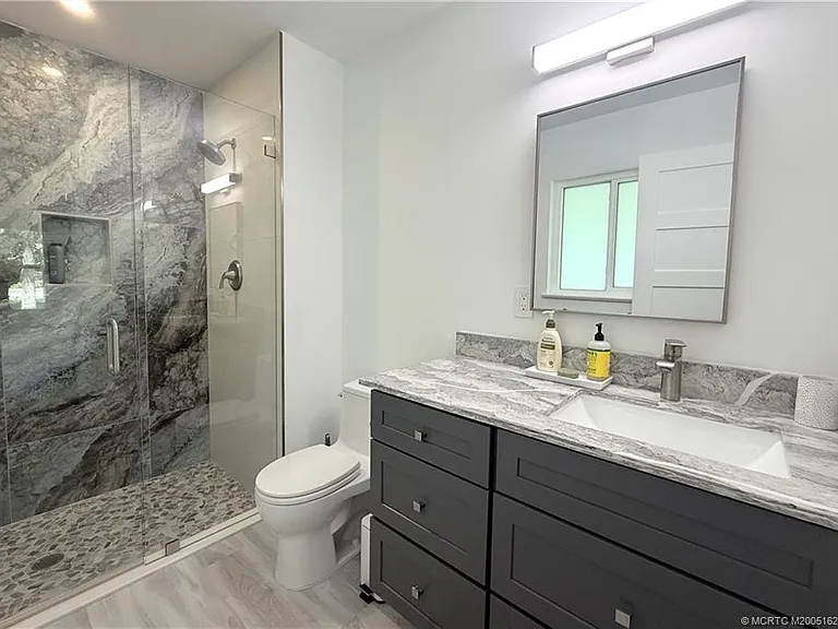 1196 SE Saint Lucie Blvd — Photo 13