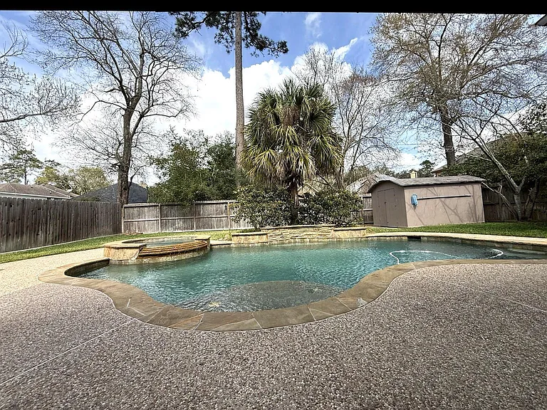 1927 Enchanted Park Dr — Photo 8