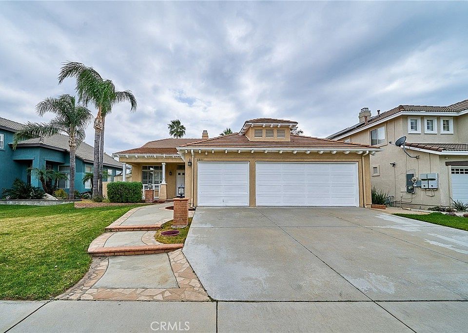 1st image of 10899 Mirador Dr