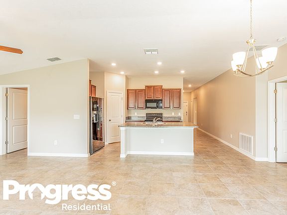 4th image of 10117 Paradise Fish Dr