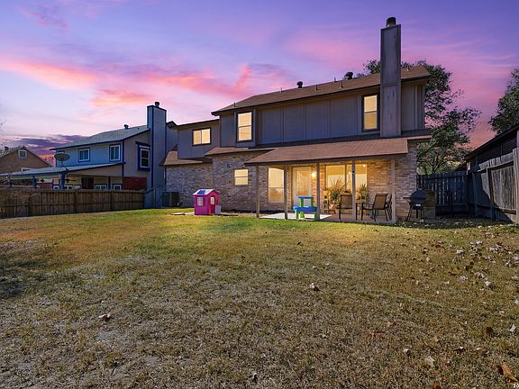 5th image of 9710 Logans Ridge DR