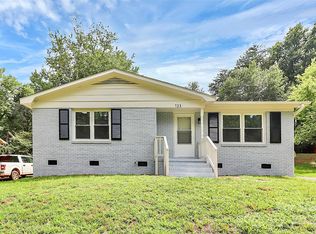 723 Edgegreen Dr, Charlotte, NC 28217