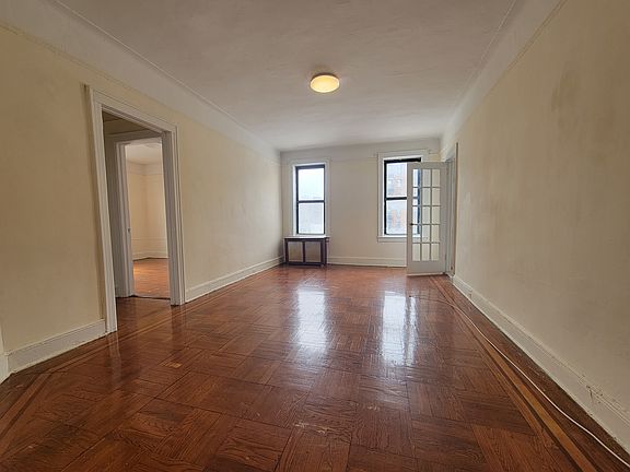 3rd image of 44-15 43rd Ave #305